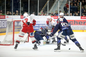 (Ravensburg Towerstars) (Eisbaeren Regensburg)