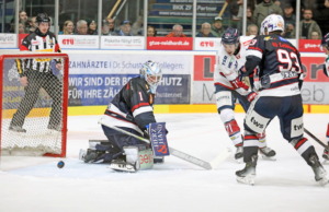 (Ravensburg Towerstars) (EHC Freiburg)