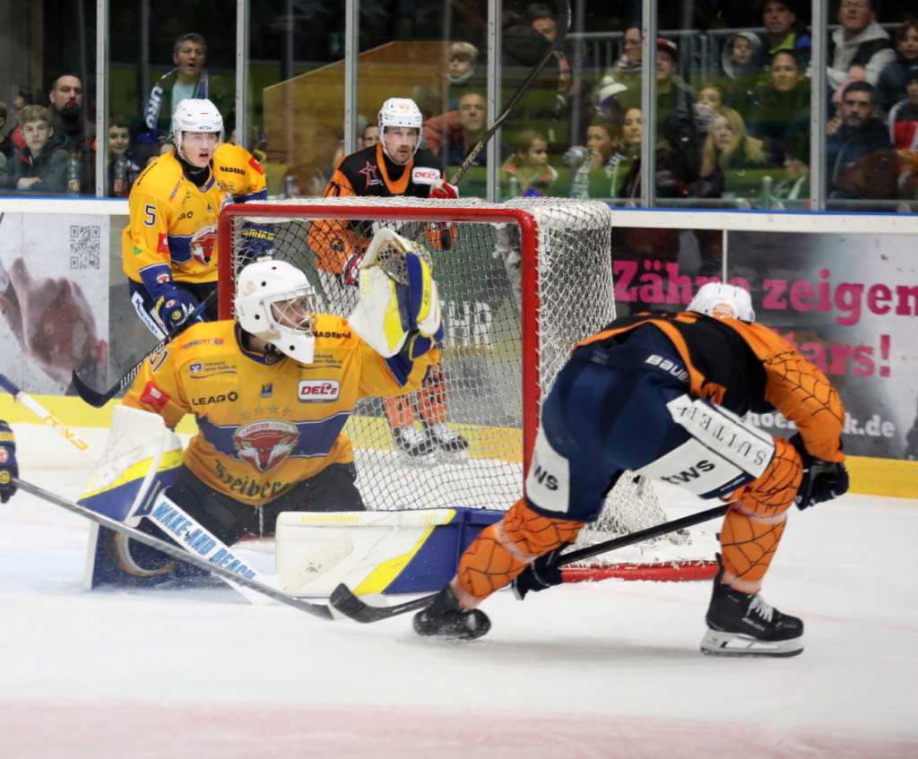 Der Ingolstädter Förderlizenzspieler Johannes Krauß erzielt hier das 2:0 in der 30. Minute. Bild: Kim Enderle 